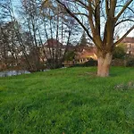 בית נופש Tranquillitude Au Moulin Bouquet *