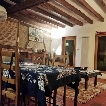 Semesterbostad Tranquillitude Au Moulin Bouquet La Chapelle-aux-Chasses